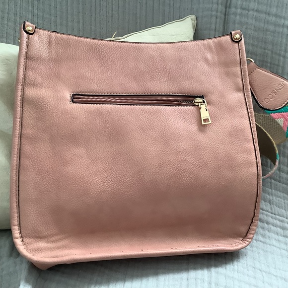 Stylish Pink leather Bucket Bag with Colorful guitar Strap - Picture 3 of 6